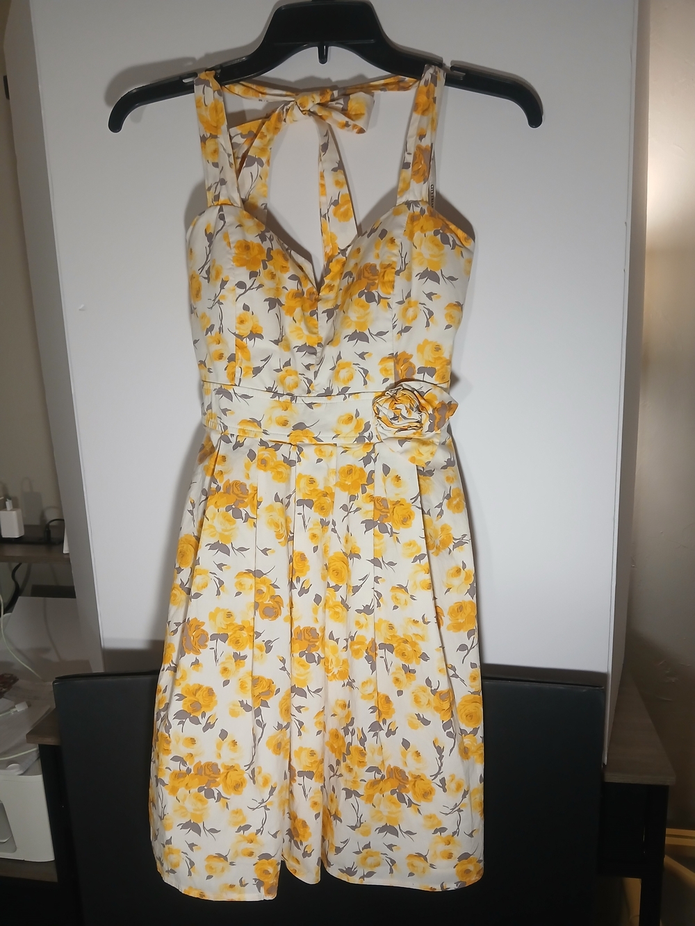 City Triangles Yellow Floral Tie-Back Midi Dress 11 Junior